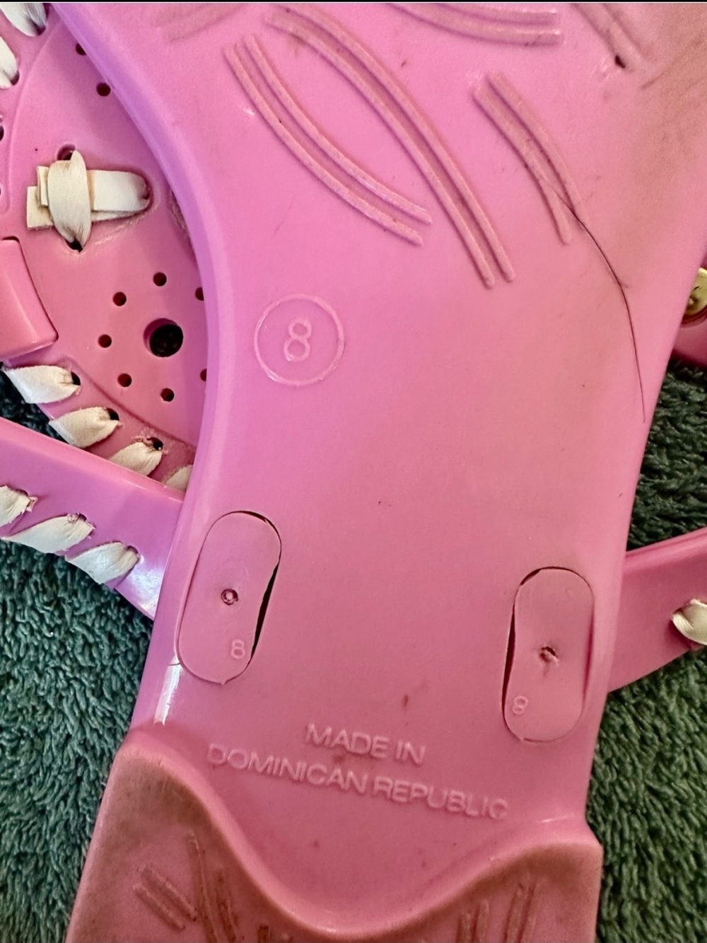 Jack Rogers Pink Stripe Jelly Thong Sandals Whipstitch Medallion Women’s Size 8 - Picture 4 of 4